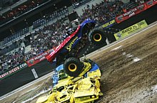 MONSTER JAM