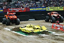 MONSTER JAM